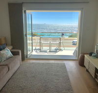 Cottesloe Beachfront Ocean View Apartment - Accommodation 4U