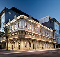 The Melbourne Hotel - Accommodation 4U