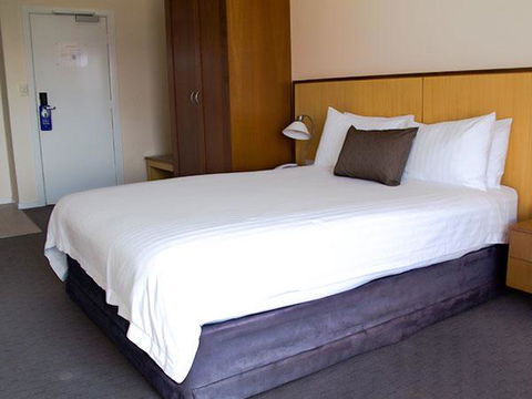 Ocean Beach Hotel - Accommodation 4U 2