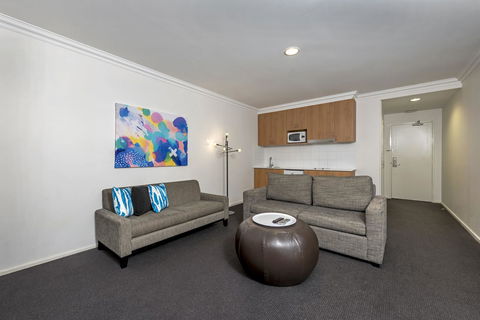 Oaks Perth Hotel - Accommodation 4U 17