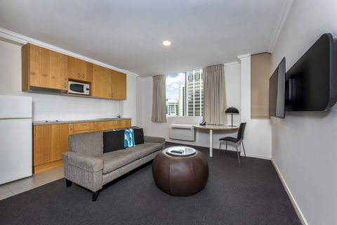 Oaks Perth Hotel - Accommodation 4U 12
