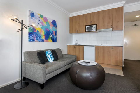 Oaks Perth Hotel - Accommodation 4U 5