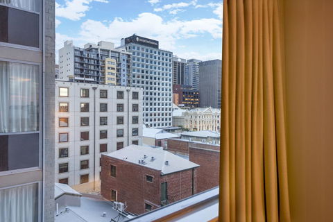 Oaks Perth Hotel - Accommodation 4U 16