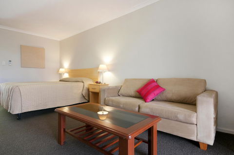 Dog Rock Motel - Accommodation 4U 15