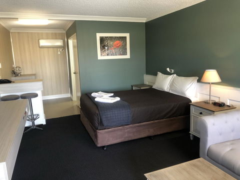 Dog Rock Motel - Accommodation 4U 10