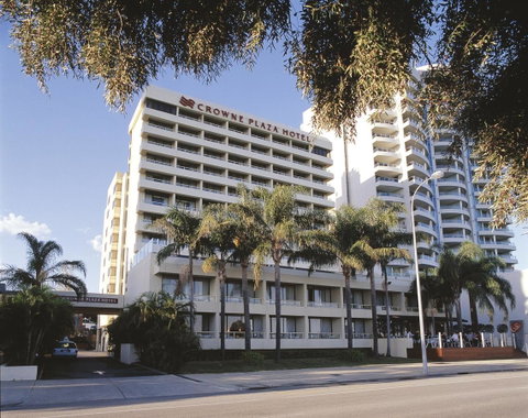 Crowne Plaza Perth, An IHG Hotel - Accommodation 4U 23