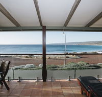 Canal Rocks Beachfront Apartments - Accommodation 4U