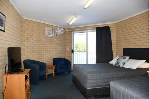 Kalbarri Seafront Villas - Accommodation 4U 26