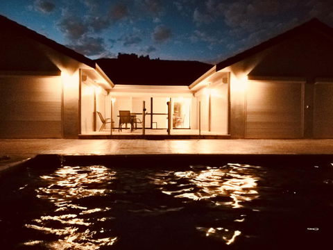 Perth Lake Side Lodge - Accommodation 4U 19