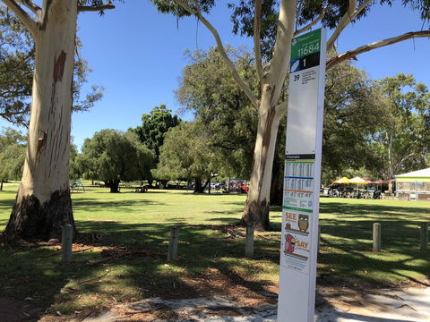 Perth Lake Side Lodge - Accommodation 4U 21