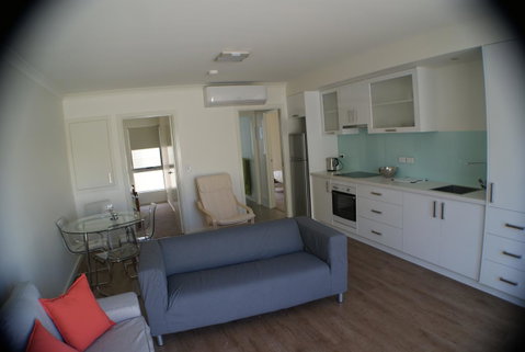 Mill View Link - Accommodation 4U 8
