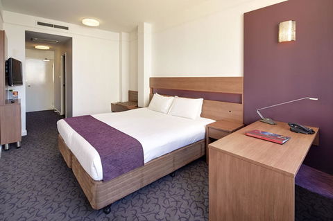 Quality Hotel Ambassador Perth - Accommodation 4U 4