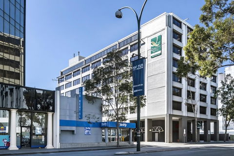 Quality Hotel Ambassador Perth - Accommodation 4U 1
