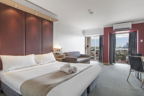 Metro Hotel Perth - Accommodation 4U 0