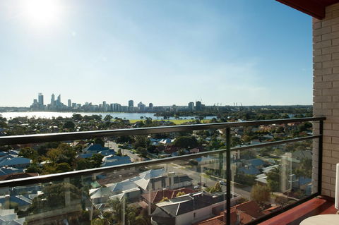 Metro Hotel Perth - Accommodation 4U 6
