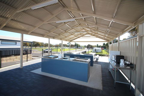 BIG4 Bunbury Riverside Holiday Park - Accommodation 4U 18