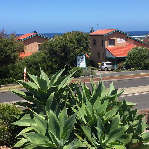 Beachside Prevelly Villas - Accommodation 4U 29