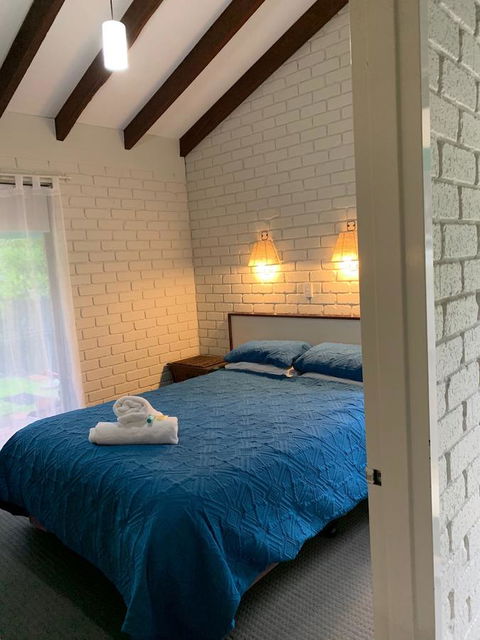 Beachside Prevelly Villas - Accommodation 4U 1