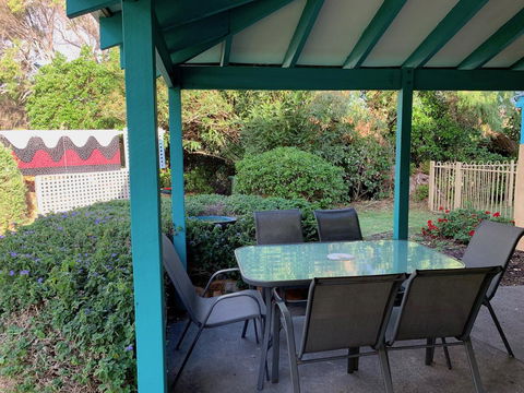Beachside Prevelly Villas - Accommodation 4U 22