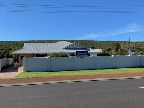Beachside Prevelly Villas - Accommodation 4U 7