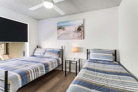 Laman Lodge, Unit 2, 15 Laman Street - Accommodation 4U 10
