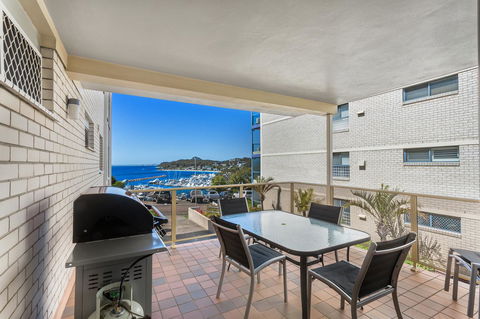 Laman Lodge, Unit 2, 15 Laman Street - Accommodation 4U 13