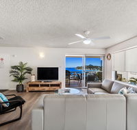 Laman Lodge Unit 2 15 Laman Street - Accommodation 4U