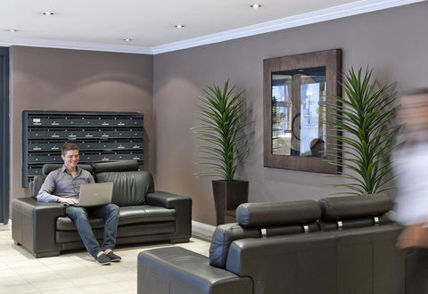 Mont Clare Boutique Apartments - Accommodation 4U 12