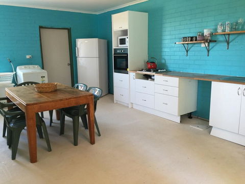 Surf Shack - Accommodation 4U 1