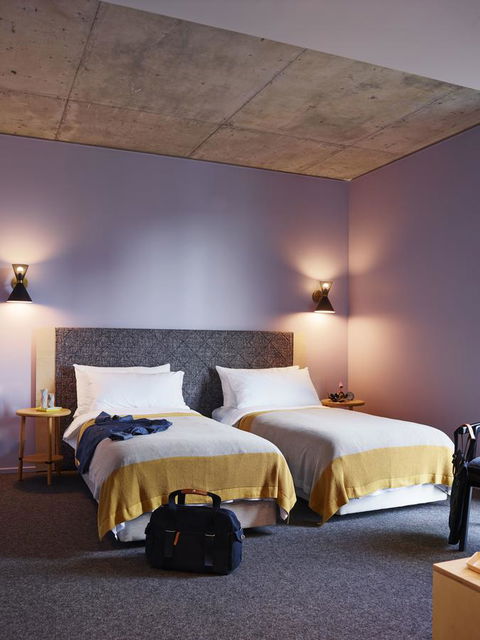 Alex Hotel - Accommodation 4U 15