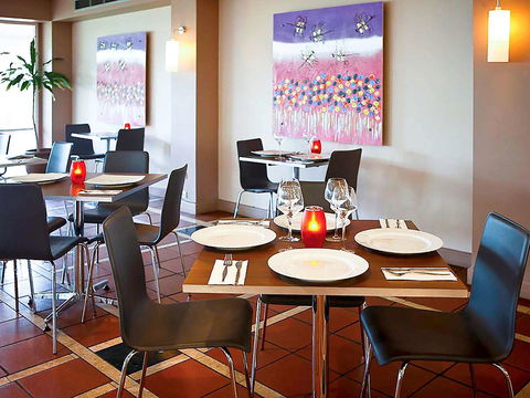 The Continental Hotel - Accommodation 4U 31