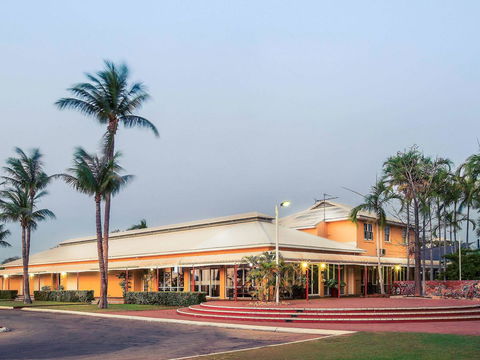 The Continental Hotel - Accommodation 4U 4
