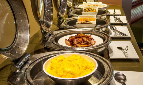 The Continental Hotel - Accommodation 4U 21