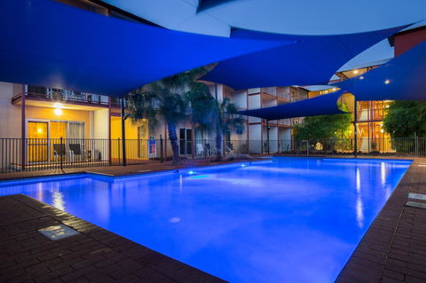 The Continental Hotel - Accommodation 4U 5