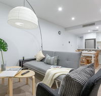 Inner City Stylish apt Walk to Green Square - Accommodation 4U