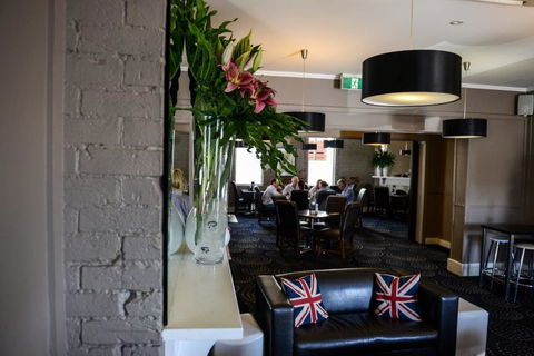 Crossroads Hotel - Accommodation 4U 37
