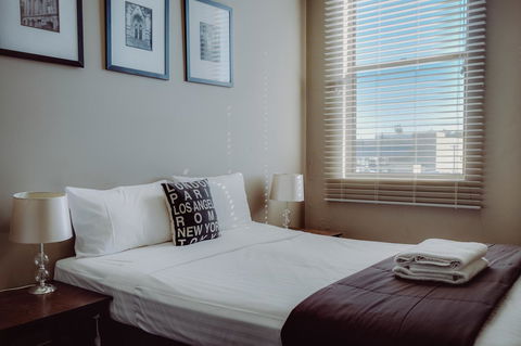 Crossroads Hotel - Accommodation 4U 2