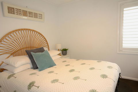 Cossies By The Sea - Accommodation 4U 8