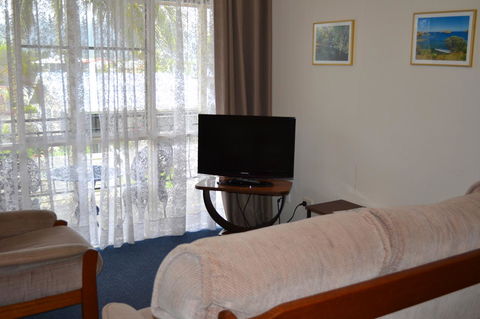 Sundial Holiday Units - Accommodation 4U 36