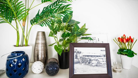 Almond Inn - Accommodation 4U 11