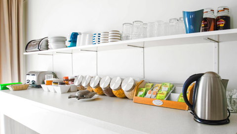 Almond Inn - Accommodation 4U 15