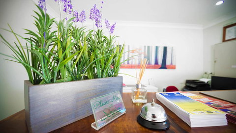 Almond Inn - Accommodation 4U 6