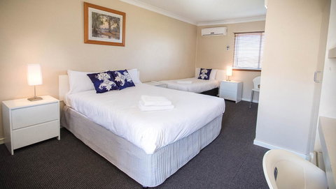 Almond Inn - Accommodation 4U 4