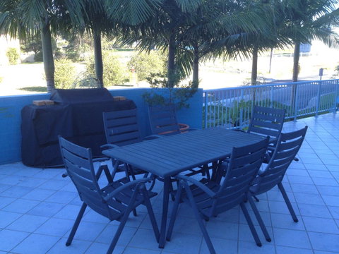 Breakers Apartments - Accommodation 4U 15