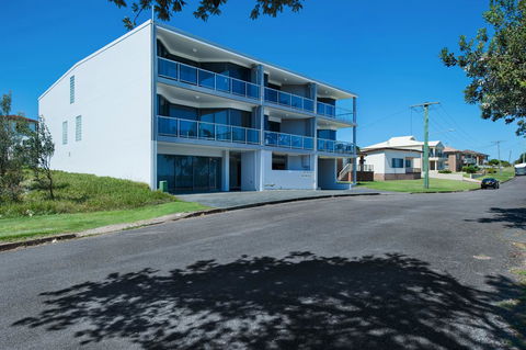 On The Beach Getaway - Accommodation 4U 29