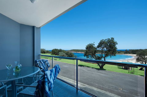 On The Beach Getaway - Accommodation 4U 0