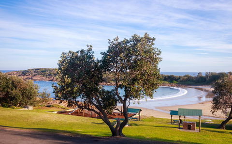 On The Beach Getaway - Accommodation 4U 9