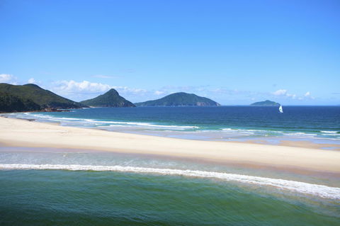 On The Beach Getaway - Accommodation 4U 21