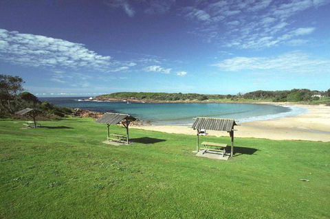 On The Beach Getaway - Accommodation 4U 15