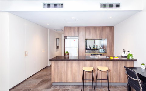 DD Apartments On Day - Accommodation 4U 10